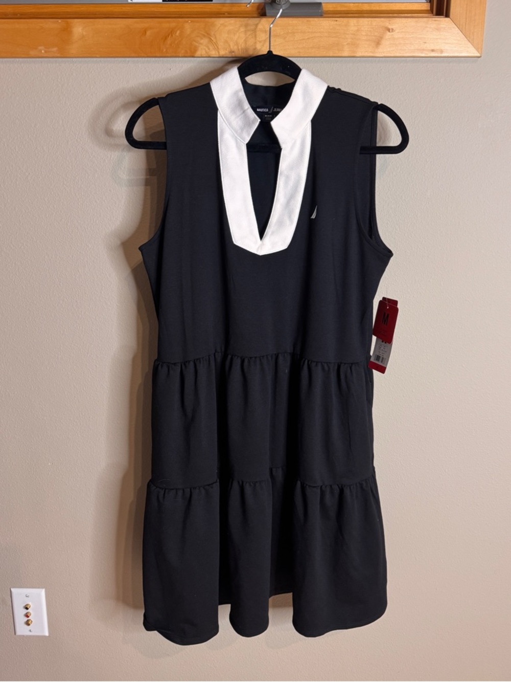 NWT Nautica Black & White Sleeveless Tiered Dress